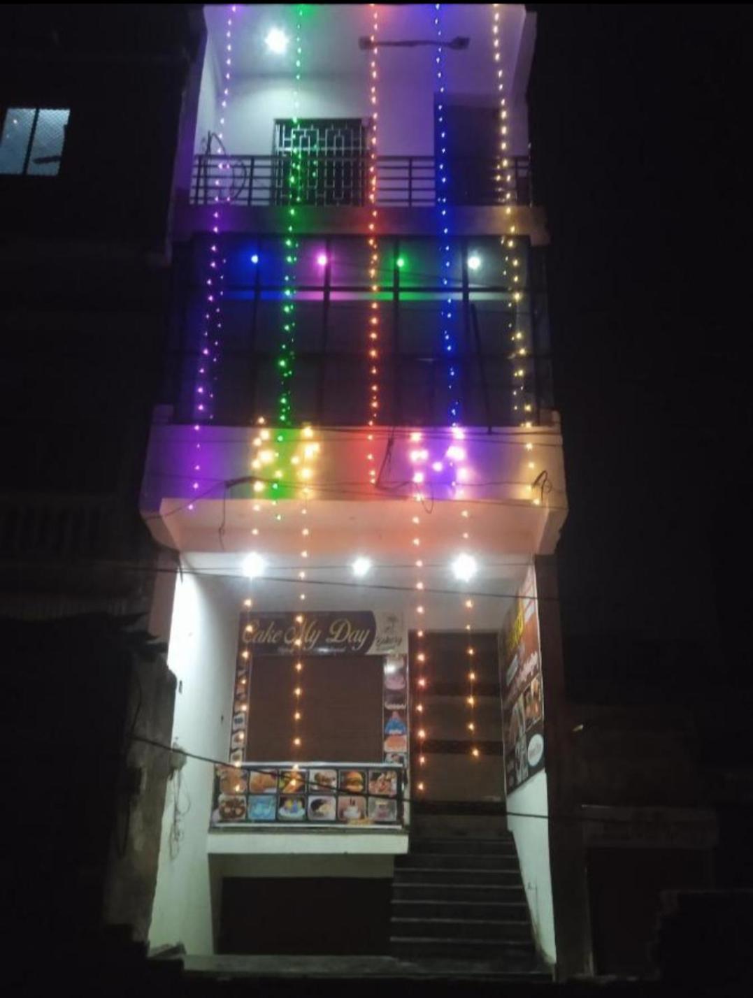 Aditya Paradise Aka Mountain Home Aka Avk Inn Tundla Exterior photo